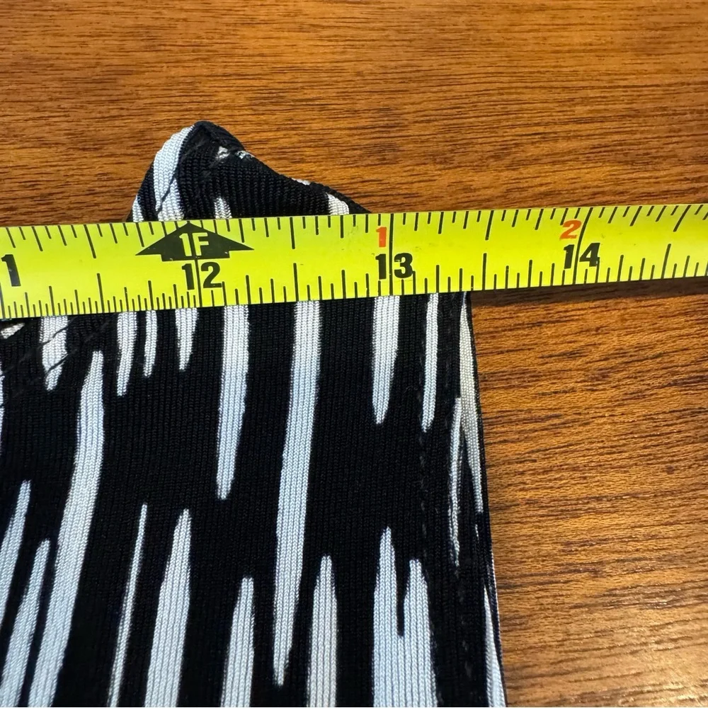 Chico's Traveler’s Black and White Abstract Print Tie Waist Jumpsuit Sz. 2 12/14